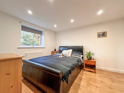 photo for The Rutts, Bushey Heath, Bushey