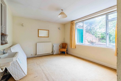 photo for Bushey Heath, Bushey, Hertfordshire