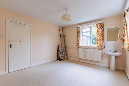 photo for Bushey Heath, Bushey, Hertfordshire