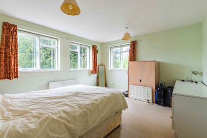 photo for Bushey Heath, Bushey, Hertfordshire