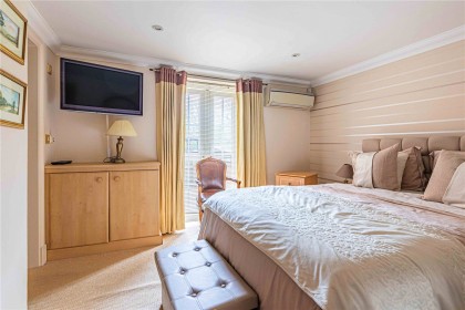 photo for Radlett, Hertfordshire