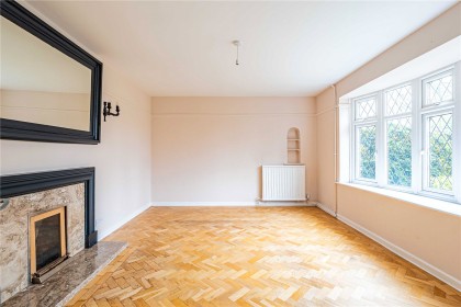 photo for Leverstock Green Road, Hemel Hempstead, Hertfordshire