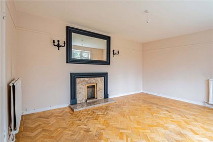 photo for Leverstock Green Road, Hemel Hempstead, Hertfordshire
