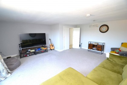 photo for Ovaltine Drive, Kings Langley, Hertfordshire