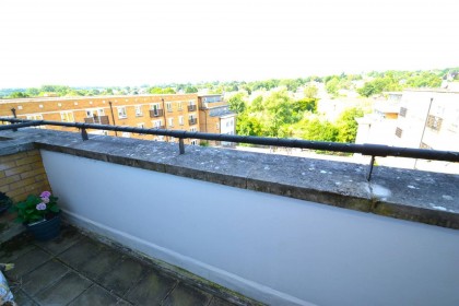 photo for Ovaltine Drive, Kings Langley, Hertfordshire