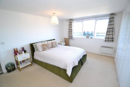 photo for Ovaltine Drive, Kings Langley, Hertfordshire