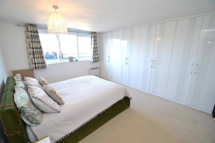 photo for Ovaltine Drive, Kings Langley, Hertfordshire