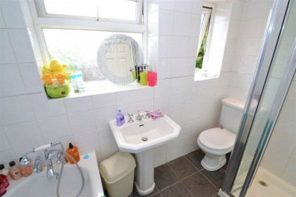 photo for Borehamwood, Hertfordshire