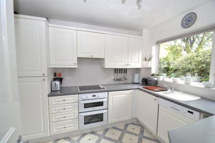 photo for London Colney, St Albans, Hertfordshire