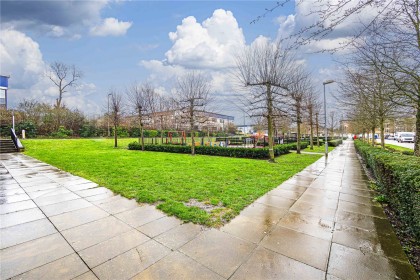 photo for Ovaltine Drive, Kings Langley, Hertfordshire