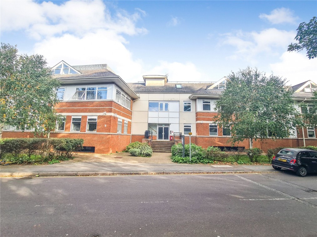 Pound Road, Chertsey, Surrey