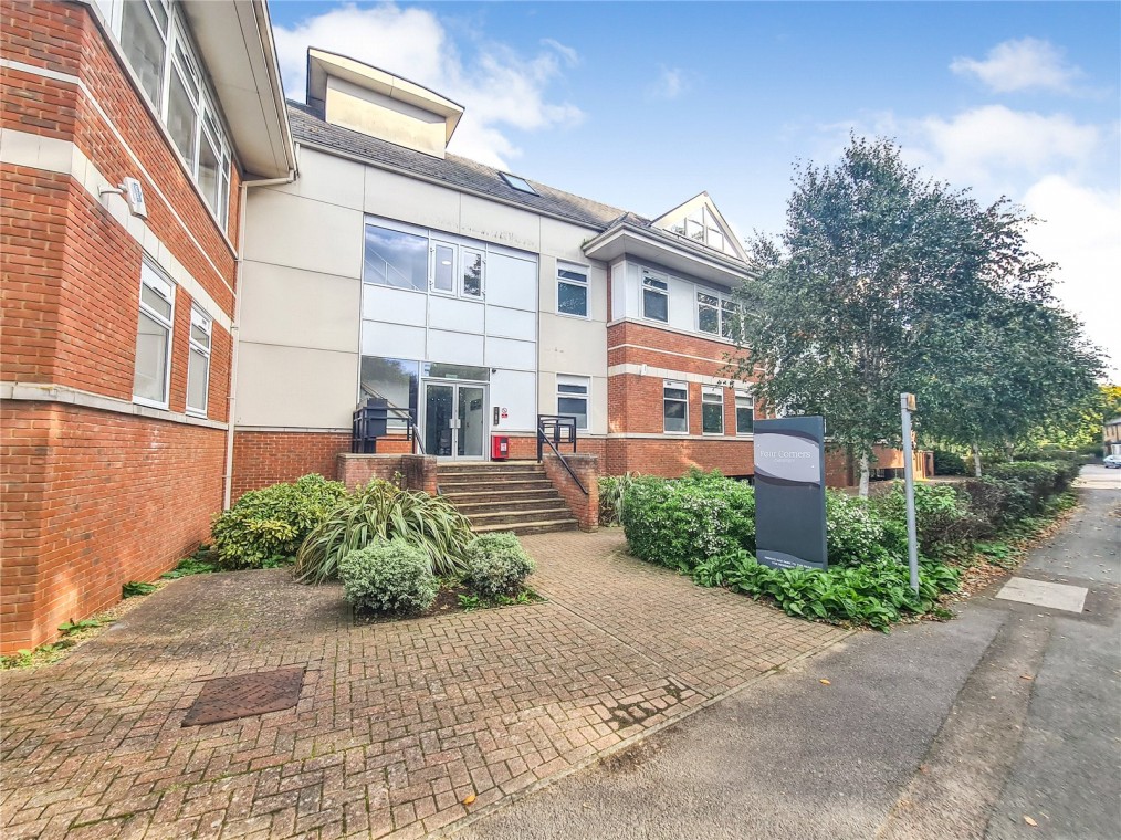 Pound Road, Chertsey, Surrey