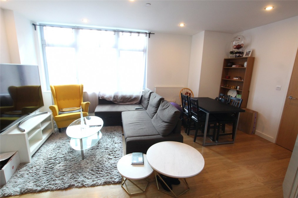 Ross Way, 33 Ross Way, London