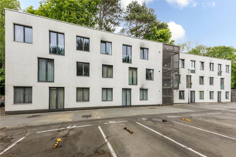Godstone Road, WHYTELEAFE, Surrey