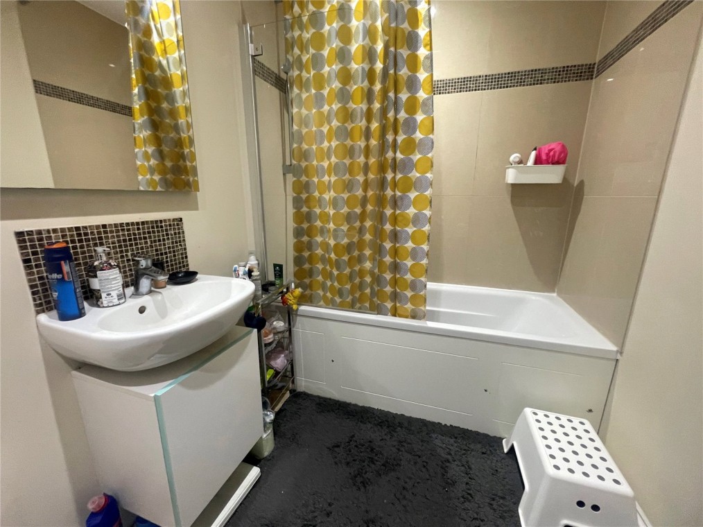 Springfield Road, 1 Springfield Road, Horsham, West Sussex