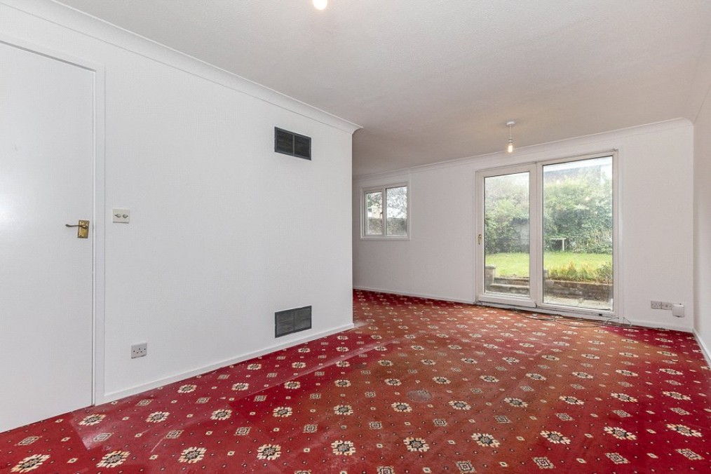 Henderson Road, CRAWLEY, West Sussex