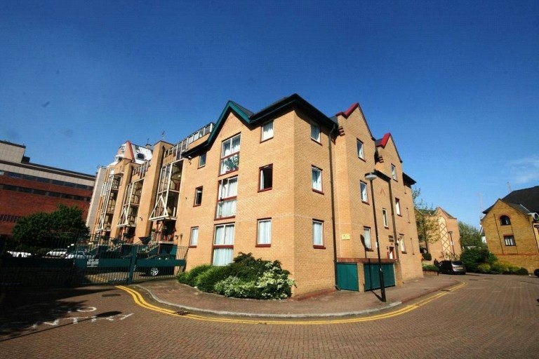 Asher Way, Shadwell, London