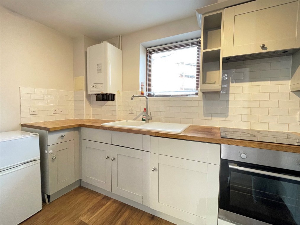 Harry Close, Croydon, Surrey