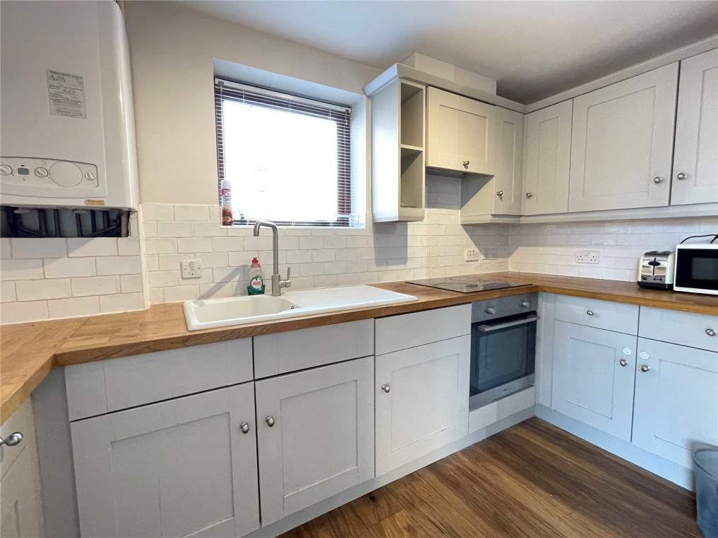 Harry Close, Croydon, Surrey