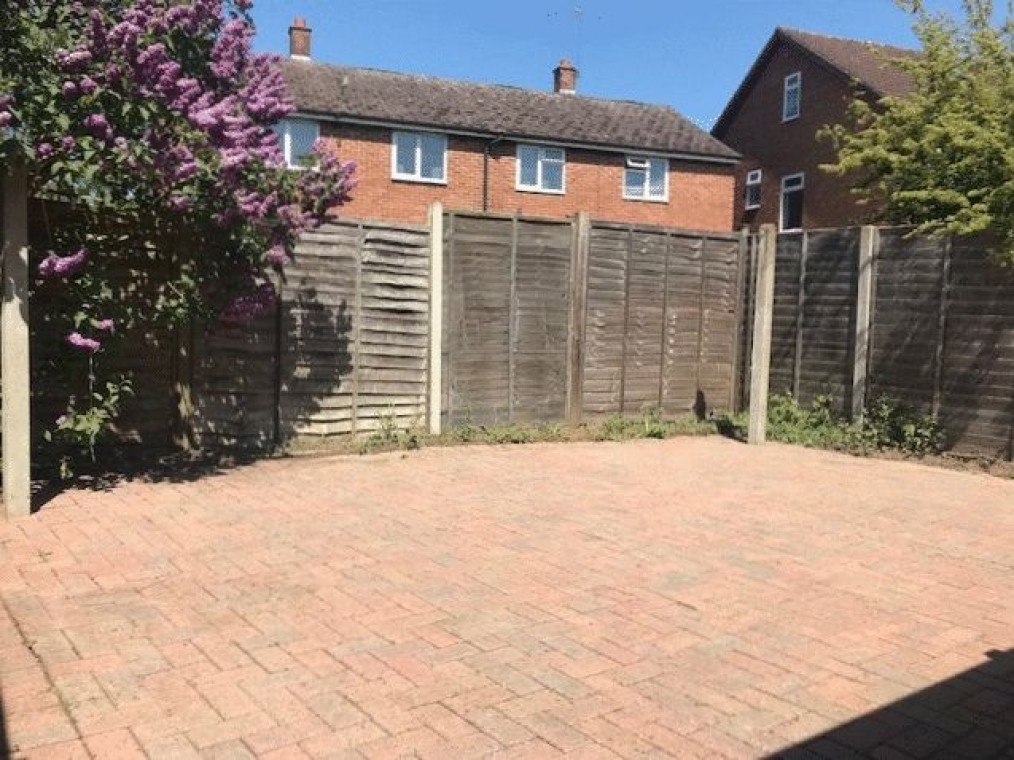 Bletchingley Road, Merstham, REDHILL