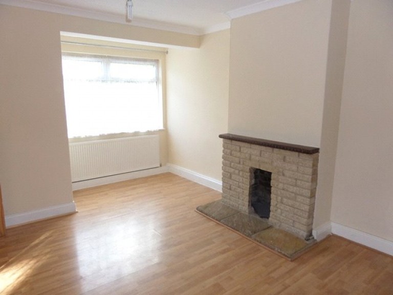 Bridge Road, Chessington, Surrey