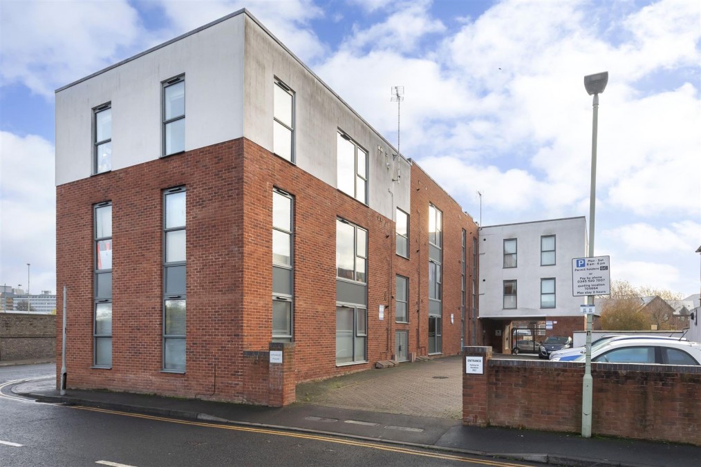 Station Road, Gloucester