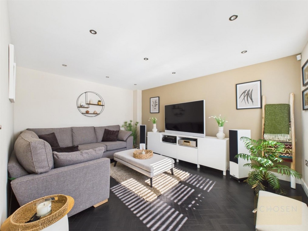Milliner Crescent, Churchdown, Gloucester