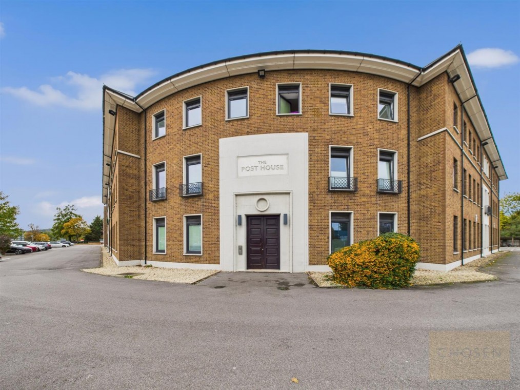Eastern Avenue, Gloucester