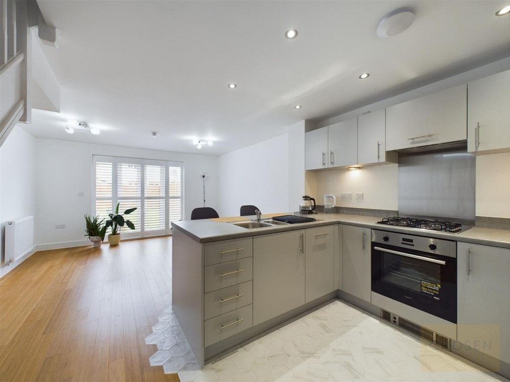 Churchill Drive, Innsworth