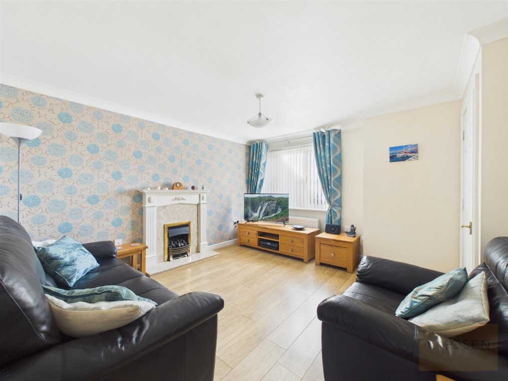 Tudor Close, Churchdown