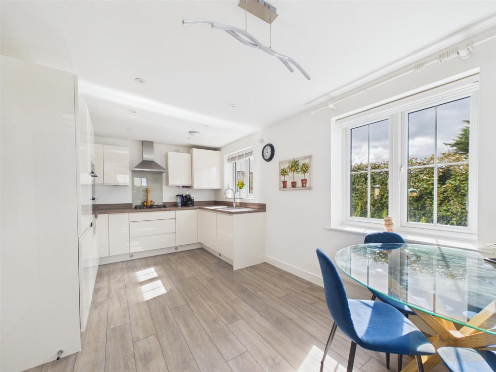 Birdwood Crescent, Brockworth, Gloucester