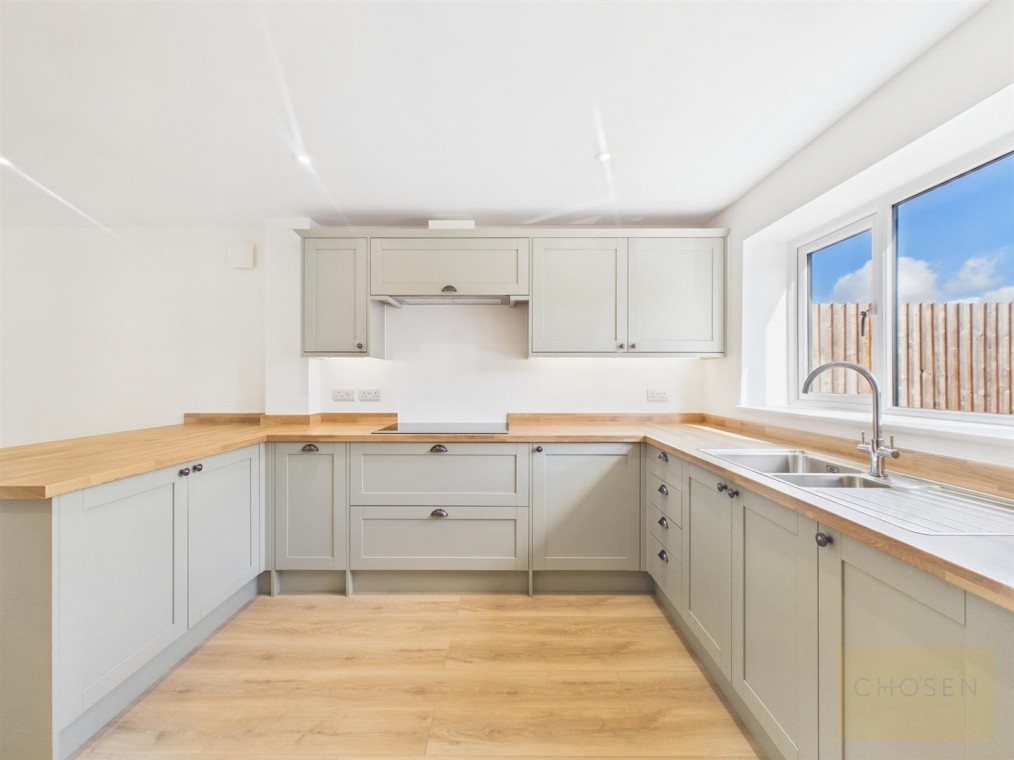 Redwing Gate, Goldfinch Edge, Cam