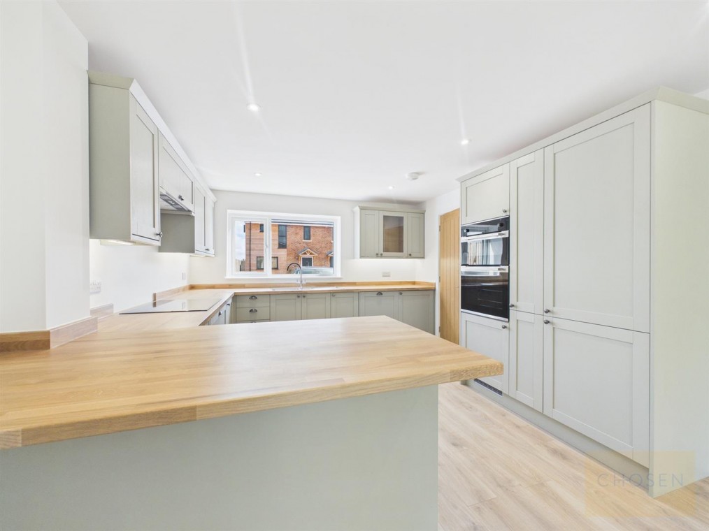 Redwing Gate, Goldfinch Edge, Cam