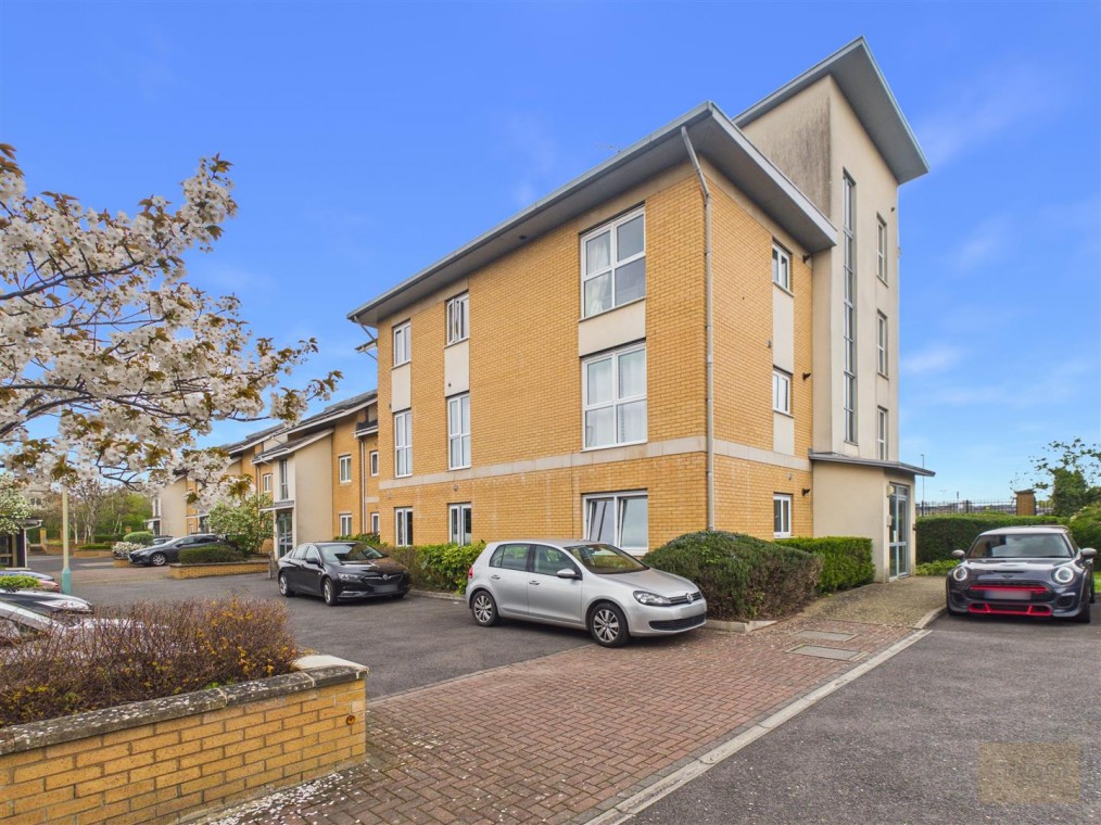 Gemini Close, Cheltenham