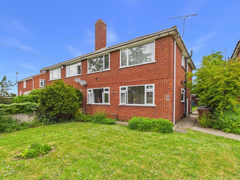 Pirton Lane, Gloucester