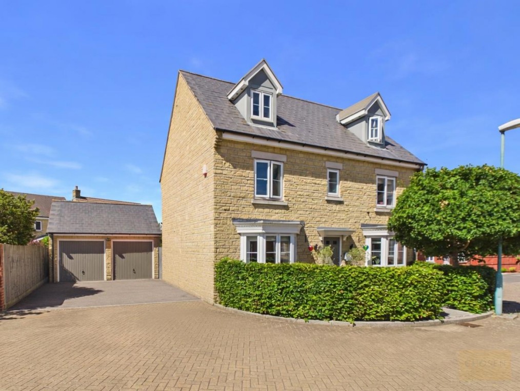 Merlin Close, Brockworth, Gloucester
