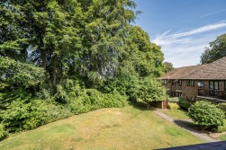 Beechwood Park, Leatherhead