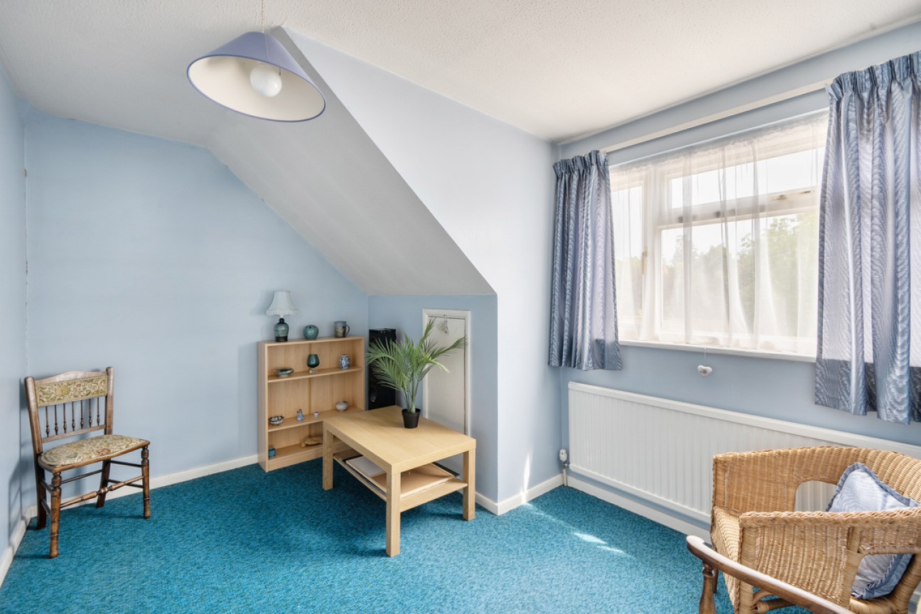 Groveside Close, Bookham