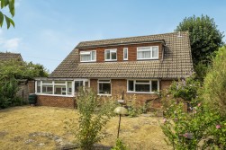 Groveside Close, Bookham