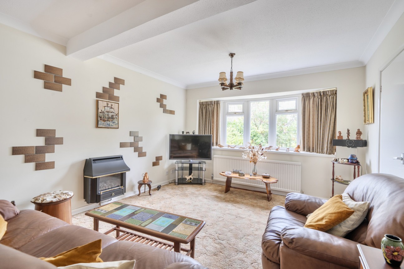 Groveside Close, Bookham