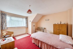 Groveside Close, Bookham