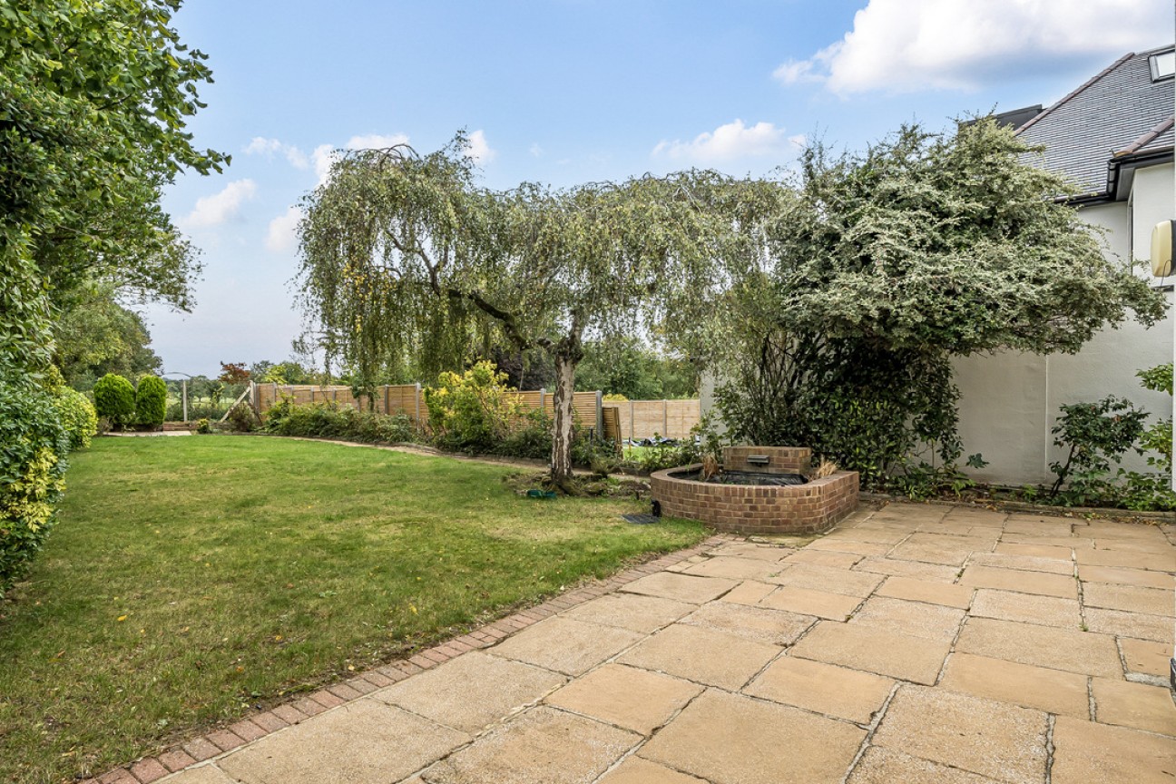 Cuddington Way, South Cheam