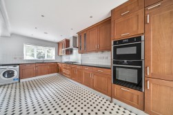 Cuddington Way, South Cheam