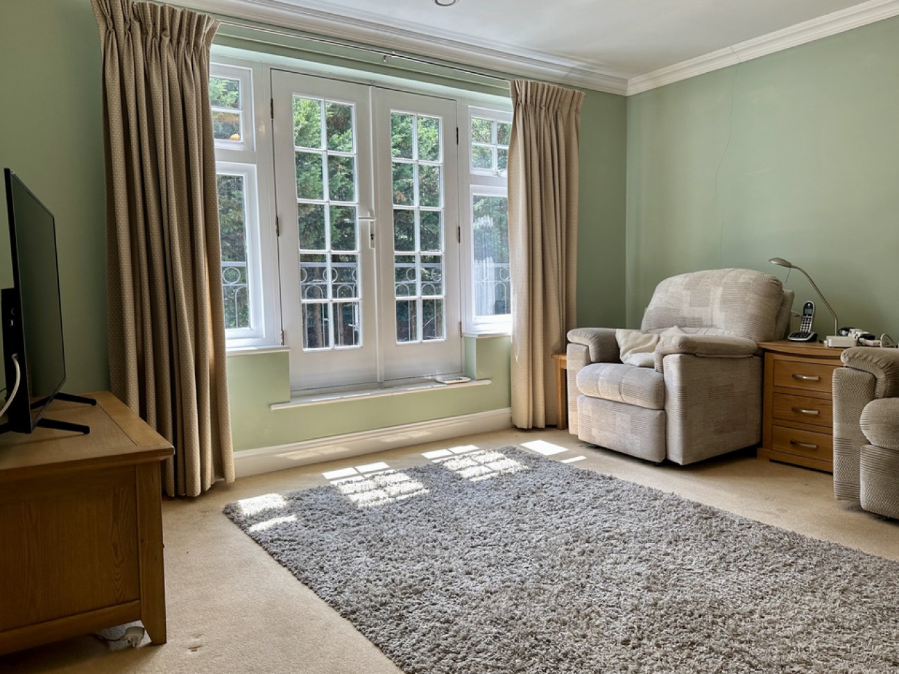 Epsom Road, Leatherhead