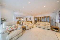 Eastwick Road, Bookham