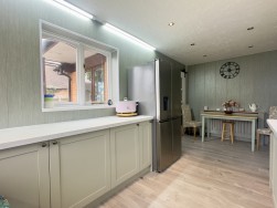 Eastwick Road, Bookham