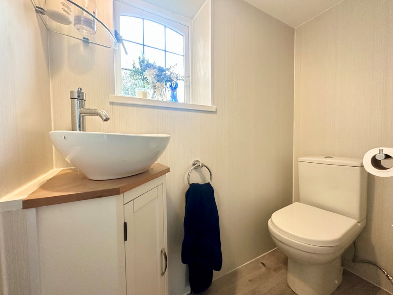 Eastwick Road, Bookham