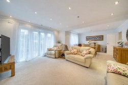 Eastwick Road, Bookham