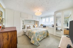 Eastwick Road, Bookham