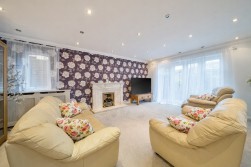 Eastwick Road, Bookham